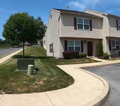 Main picture of 2101 Quail Hollow Dr