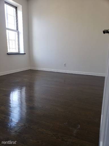 Main picture of 287 Pleasant Ave