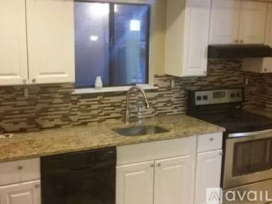 Main picture of 124 Bluebird Dr