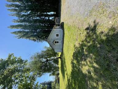 Main picture of 2708 N Machias Rd