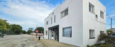 Main picture of 102 N Main Ave