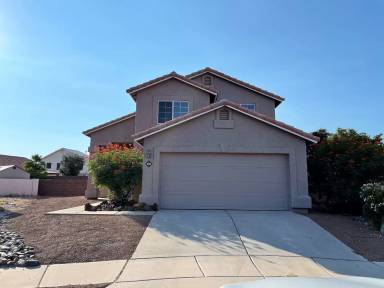 Main picture of 8777 N Maple Ridge Pl