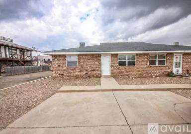 Main picture of 2109 Fred Daugherty Ave