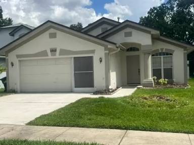 Main picture of 5910 Petunia Ln