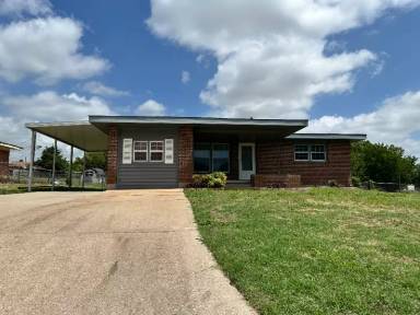 Main picture of 4307 NW Ridgecrest Dr