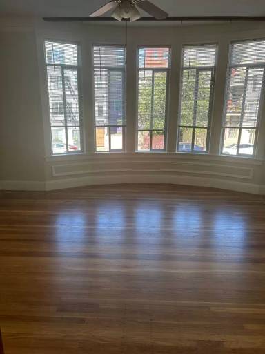 Main picture of 1449 S Van Ness Ave