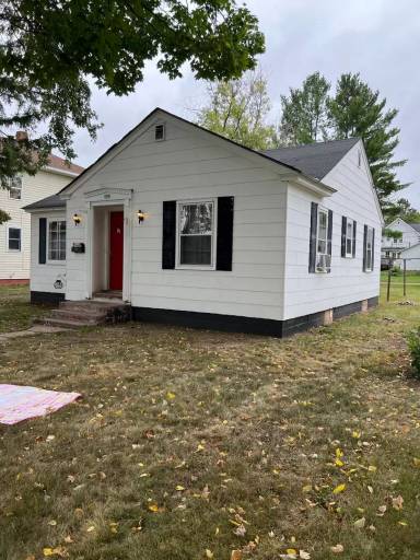 Main picture of 505 E 7th St