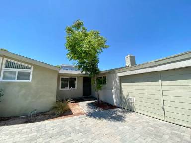 Main picture of 5390 Hewlett Dr