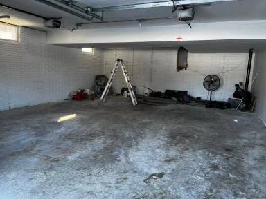 Main picture of 4325 S Ash Grove Ave