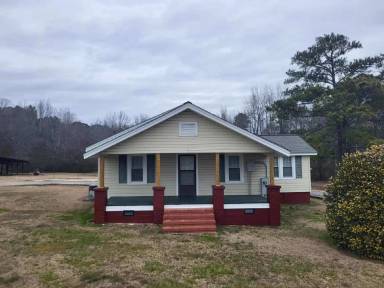 Main picture of 500 Ivey Rd