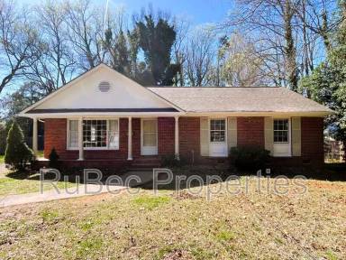 Main picture of 5816 Haddington Dr