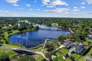 Main picture of 5032 SE Flounder Ave