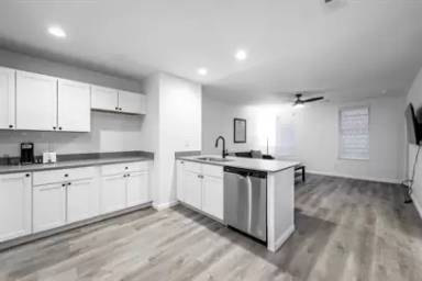 Main picture of 62 S Main St