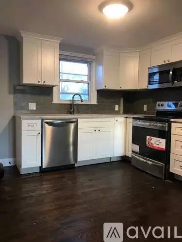 Main picture of 10 Hardwick Ter