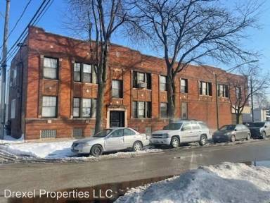 Main picture of 5254 W Irving Park Rd