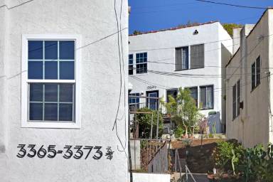 Main picture of 3367 3/4 Hamilton Way