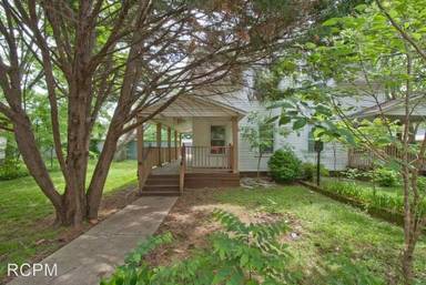 Main picture of 3507 Alpine St SW