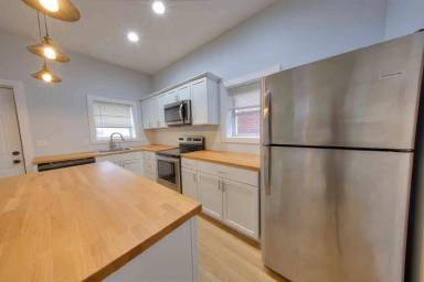 Main picture of 3625 Bamberger Ave