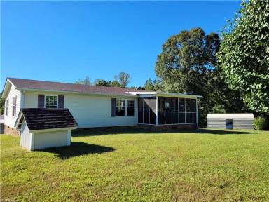 Main picture of 2001 Forrest Rd