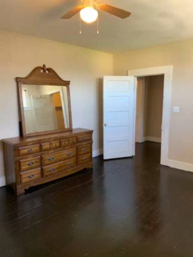 Main picture of 815 Live Oak St