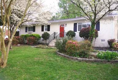 Main picture of 3417 Overton Dr