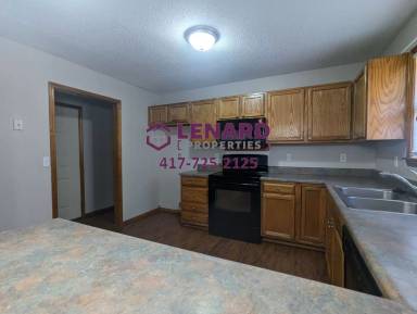 Main picture of 1209 W Belwood Ct