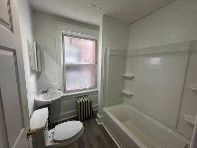 Main picture of 561 Water St
