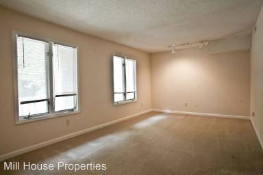 Main picture of 714 Martin Luther King Jr Blvd