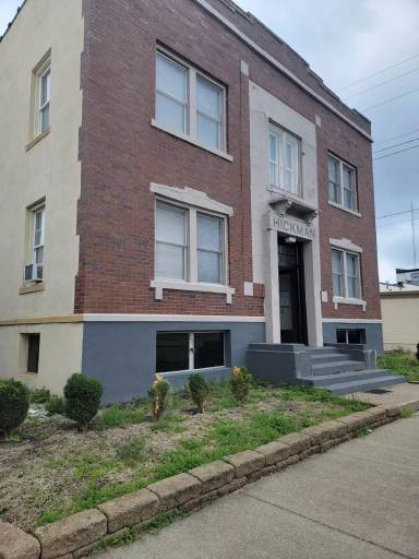 Main picture of 19 N 12th St
