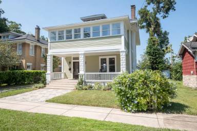 Main picture of 2051 Ernest St