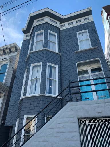 Main picture of 537 Oak St