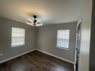 Main picture of 3724 Longmont Dr