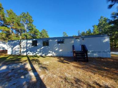 Main picture of 119 E Woods Ct