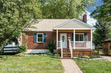 Main picture of 9370 Thrush Ct
