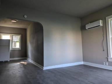 Main picture of 216 S Florida Ave