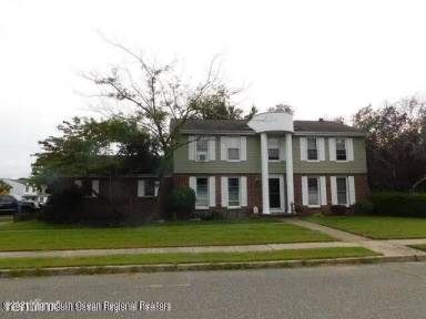 Main picture of 24 Atlantic Dr