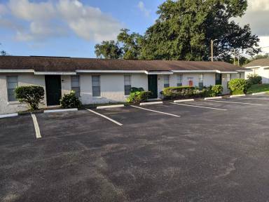 Main picture of 37222 Clinton Ave