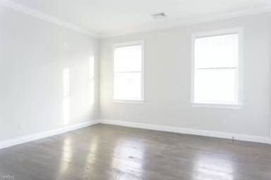 Main picture of 15-17 Nottinghill Rd