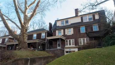 Main picture of 5304 Beeler St