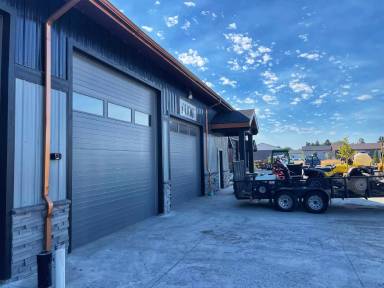 Main picture of 9979 N Lyle Loop