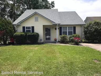 Main picture of 121 Bayberry Dr