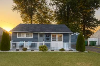 Main picture of 37 Crescent Rd