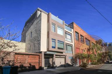 Main picture of 1042 Minna St