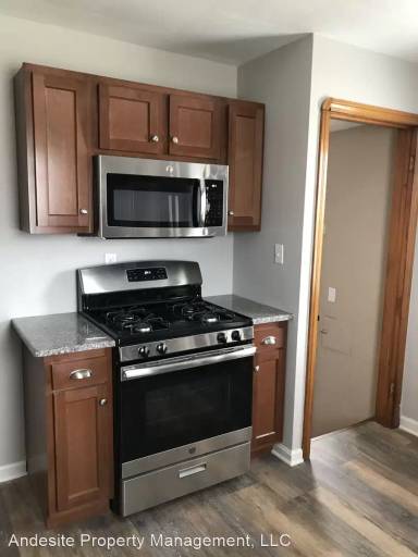 Main picture of 3322 Brookdale Ave