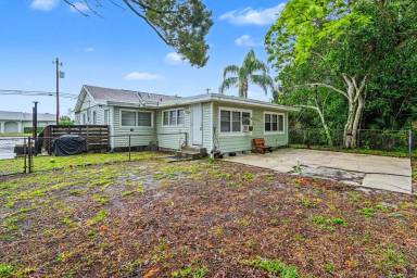 Main picture of 1708 Pine St