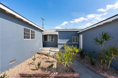 Main picture of 1215 N Daisy Ave