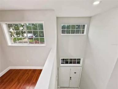 Main picture of 148 Harwood Cir