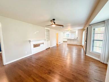 Main picture of 3766 Park Ln