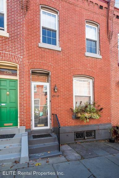 Main picture of 2510 Meredith St