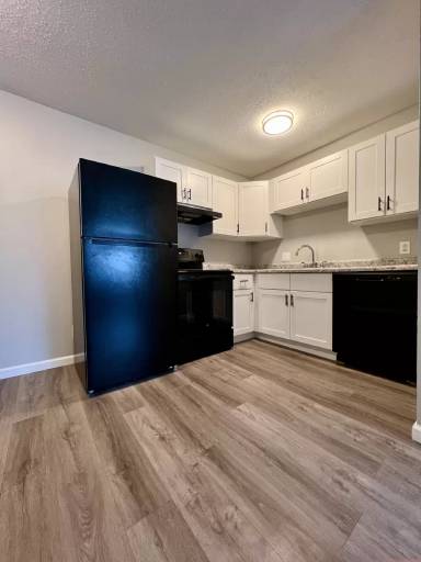 Main picture of 4581 High St